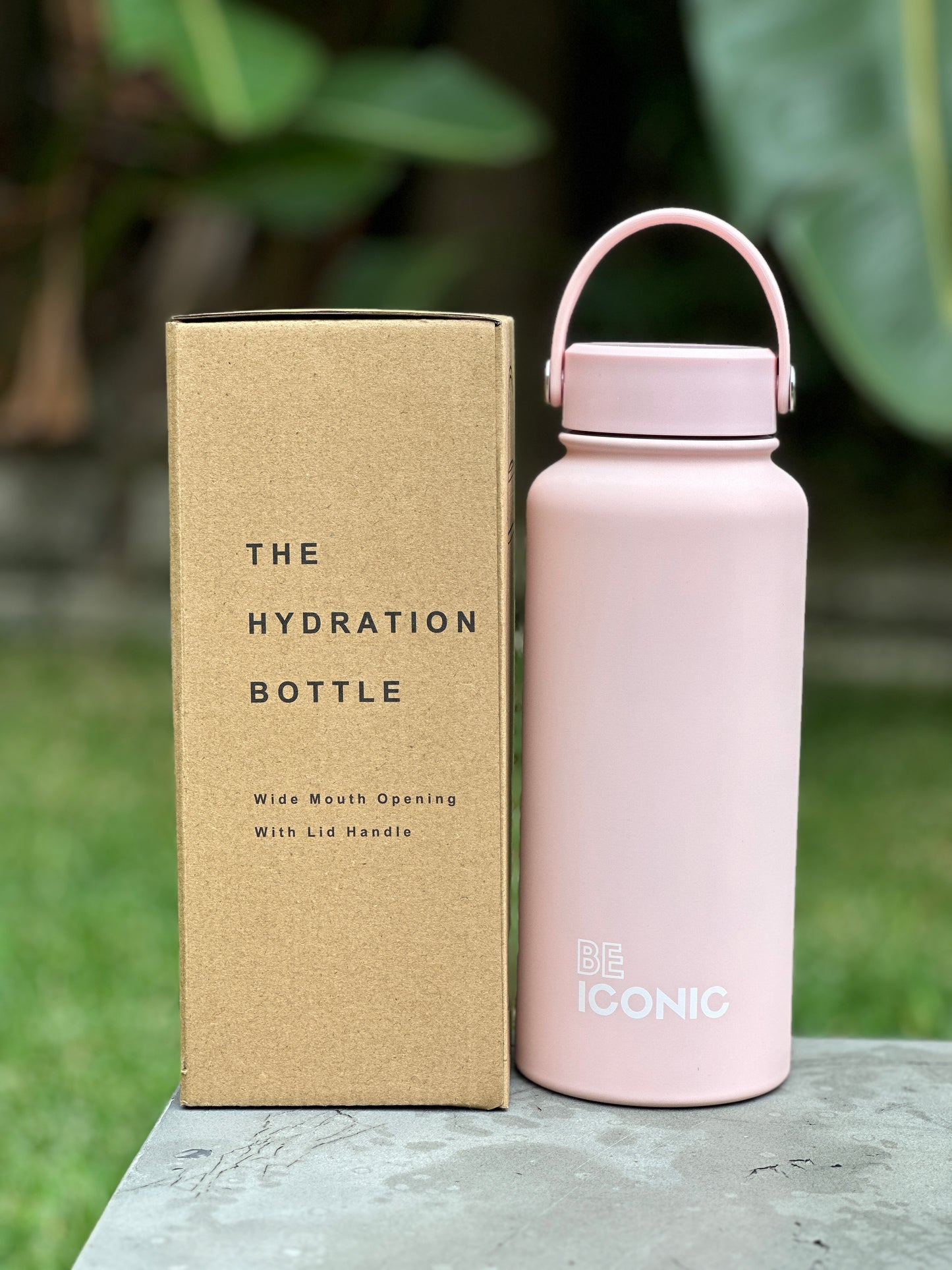 BLUSH PINK | Be Iconic 1 liter Water Bottle