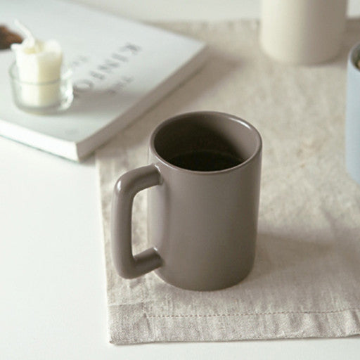 Be Iconic Chunky Handle Mug | COCOA